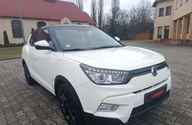 ssangyong góra SsangYong Tivoli cena 42900 przebieg: 114000, rok produkcji 2016 z Góra